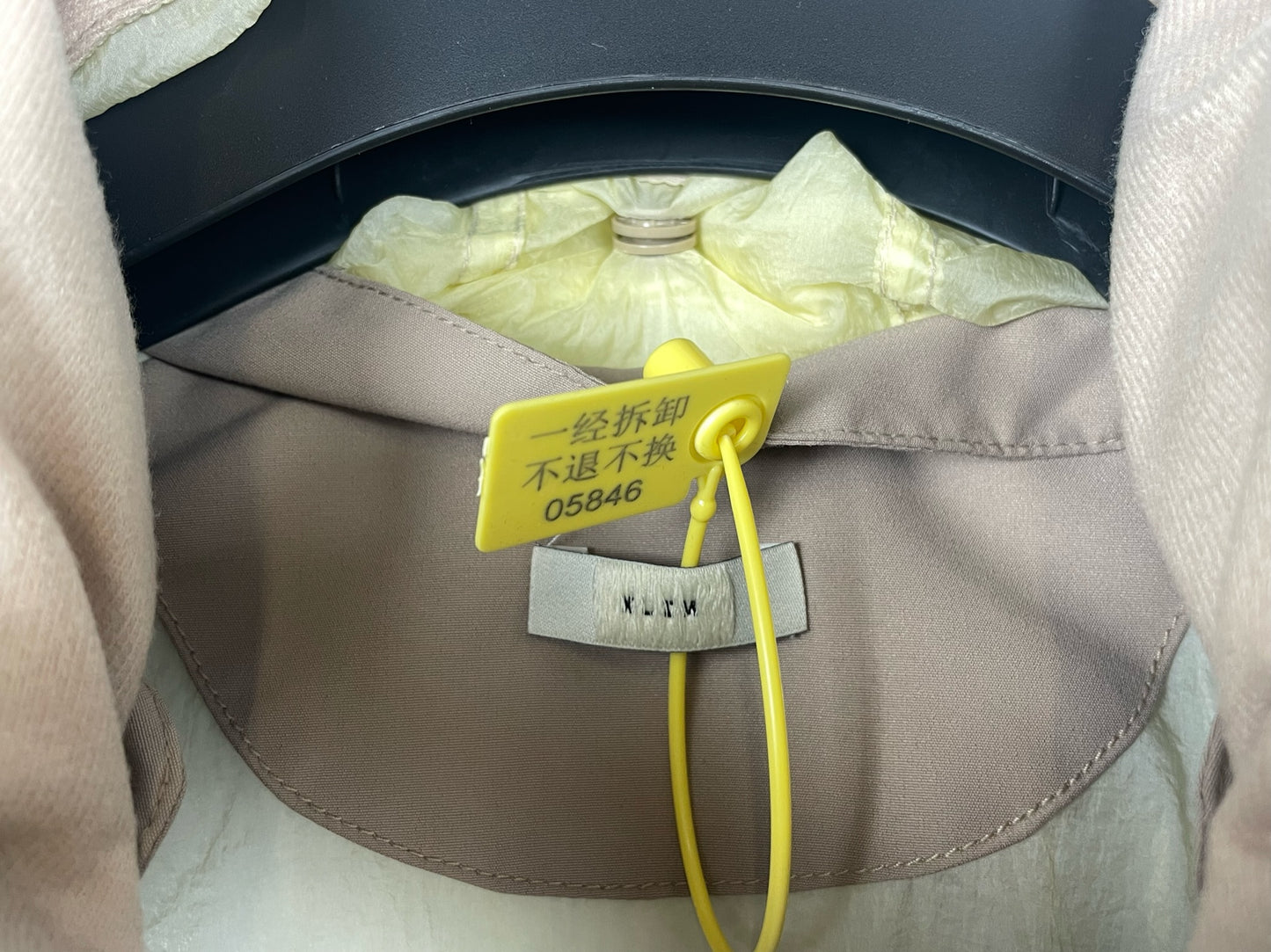 XLIM Ep.2 Synopsis Padded Jacket