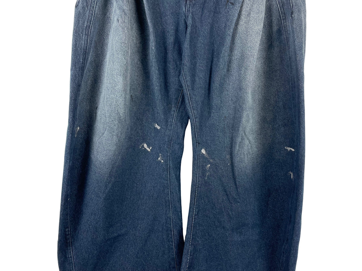 CONZ Washed Paint-Splatter Curved Jeans