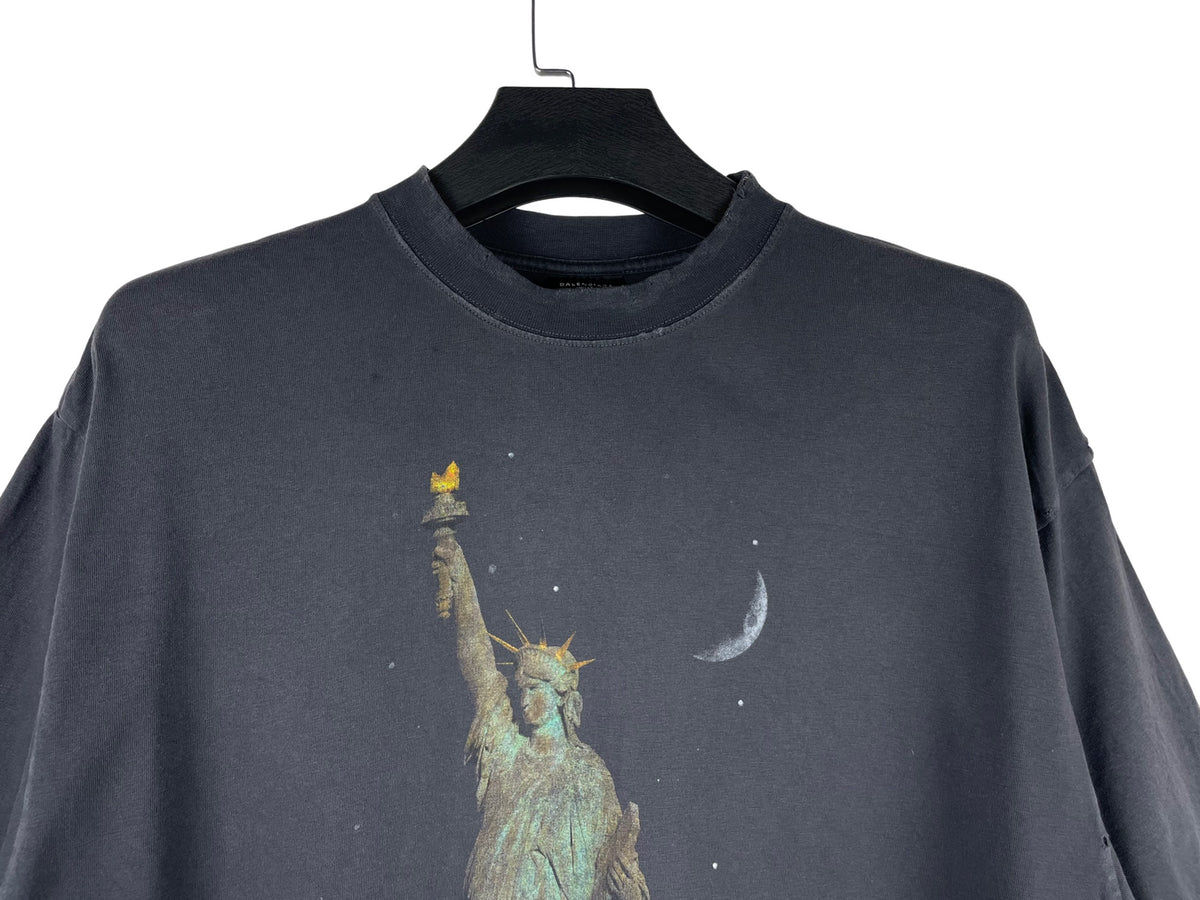 Balenciaga 24SS Destroyed Statue of Liberty Print T-Shirt