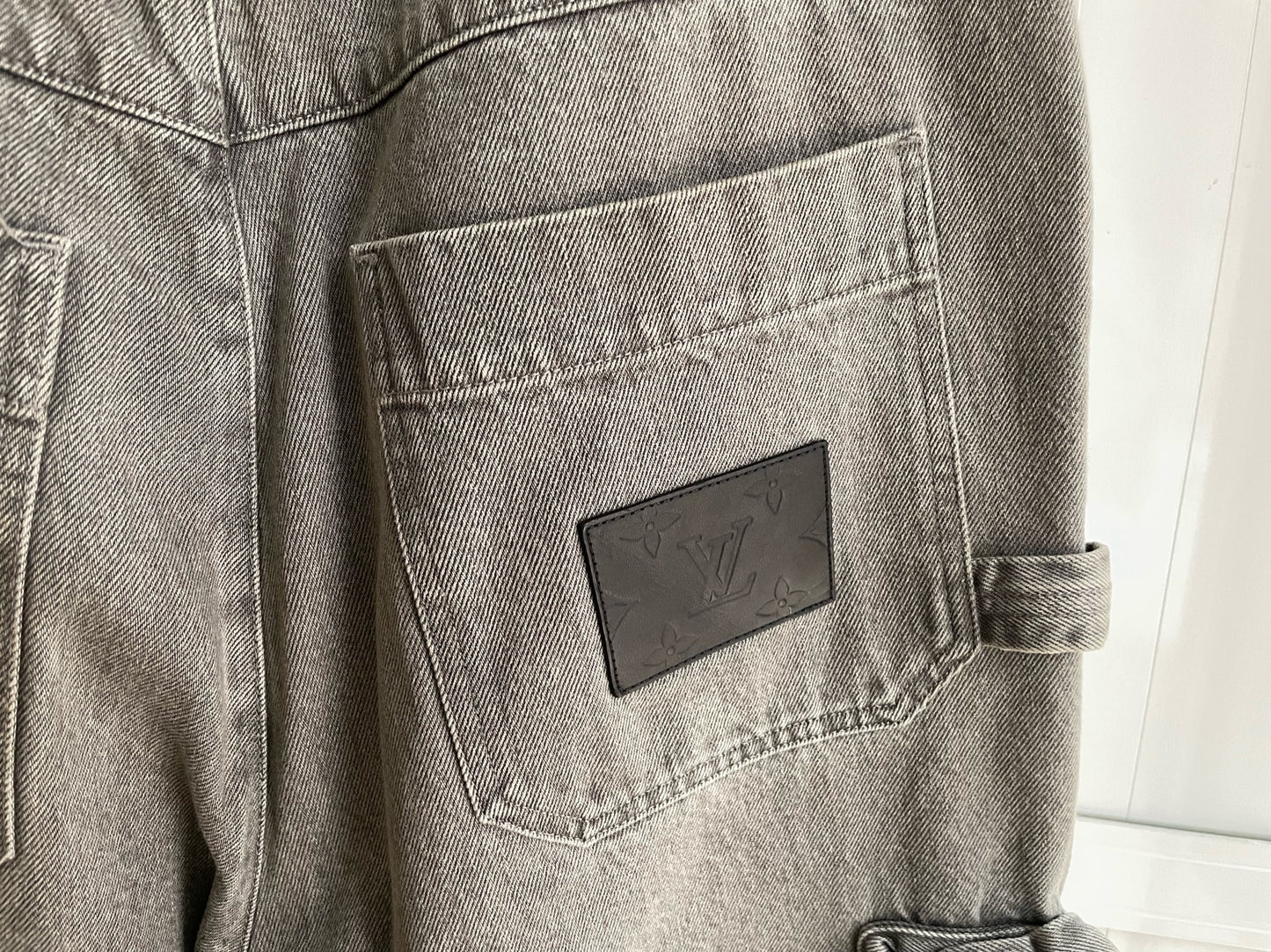 Louis Vuitton 3D Double Knee Jeans