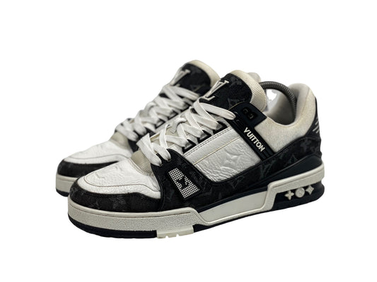 Louis Vuitton Trainer Sneakers Black/White Denim