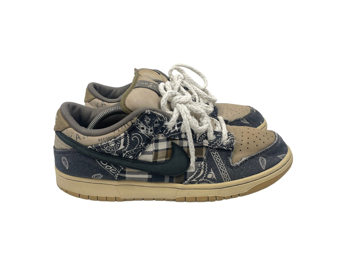 Travis Scott x Nike Dunk SB Paisley Sneakers