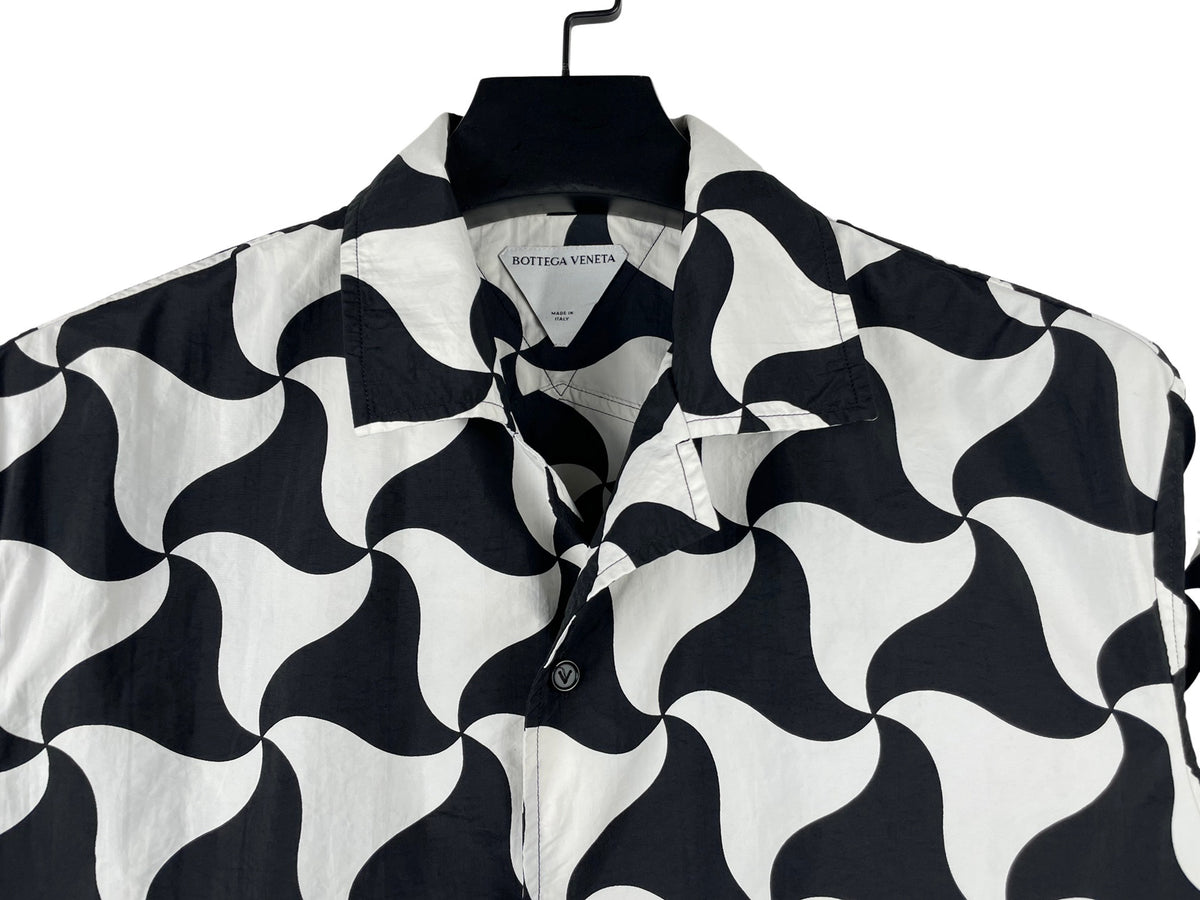 Bottega Veneta SS22 Geometric Print Short-Sleeve Shirt