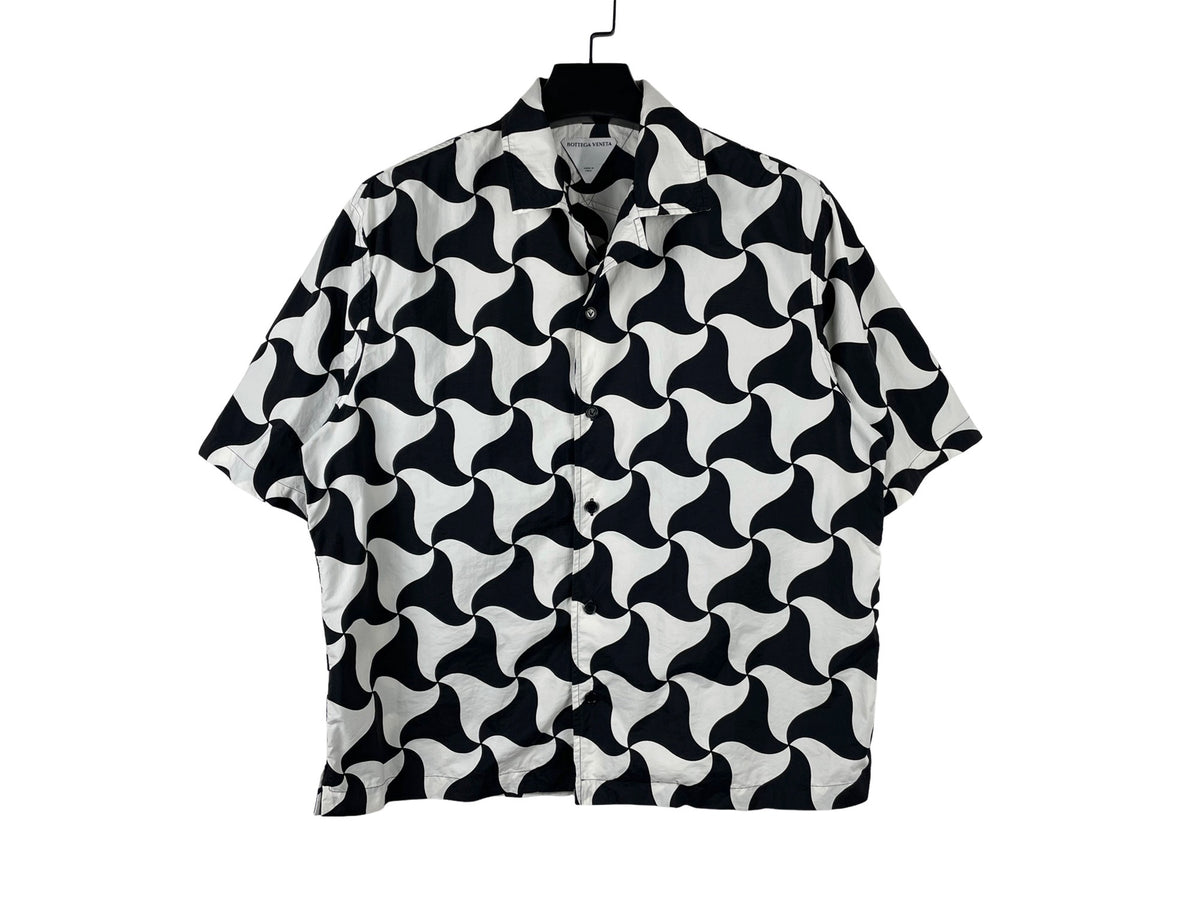 Bottega Veneta SS22 Geometric Print Short-Sleeve Shirt