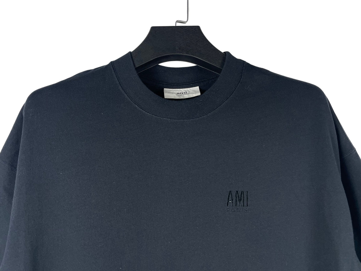 AMI Logo Embroidered T-Shirt
